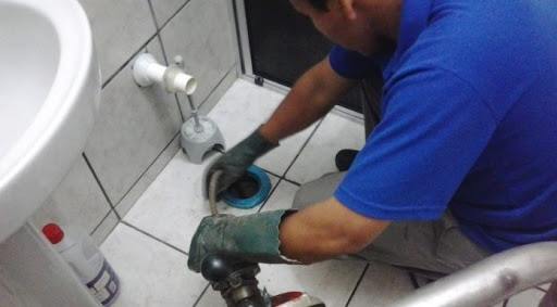 Công ty sửa chữa đường ống nước bị rò rỉ tại Hải Phòng